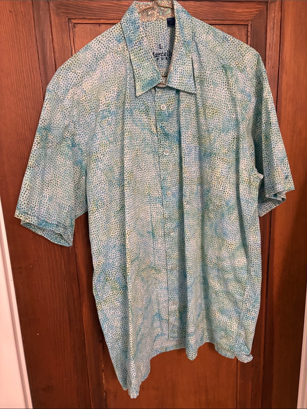 Short-Sleeve Men’s Casual Button-Up Shirt - Light Blue Green Print